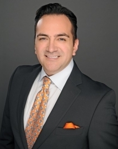 Dr. Pat Pazmiño