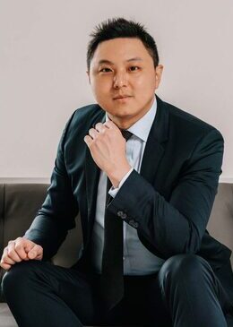 Dr. William Lao