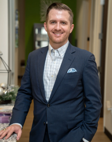 Dr. Matthew Richardson
