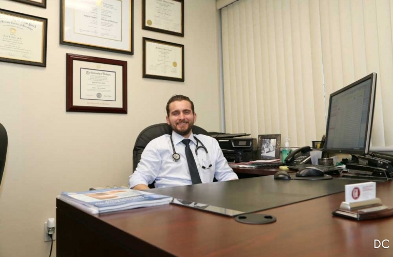 Photo of Dr. David J. Beyda